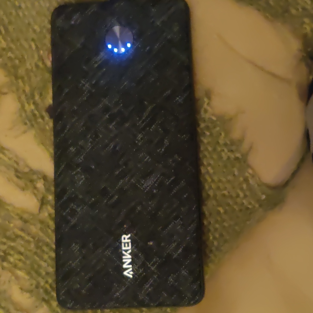Anker power bank